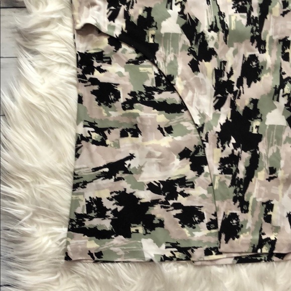 Hugo Boss Black and Gray Camouflage Blouse - Picture 3 of 8